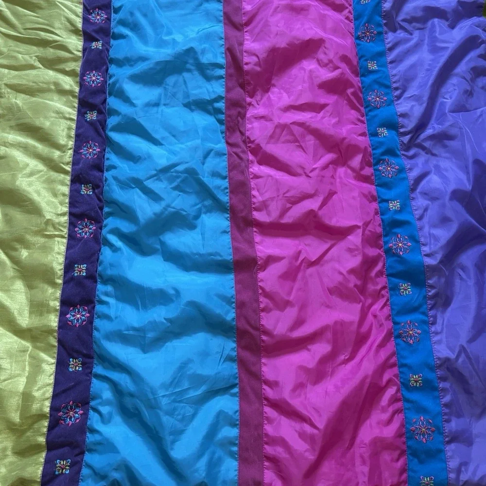 Y2K Millennial Seventeen Bed Comforter Pink Purple Blue Green Striped ~84x84 EUC